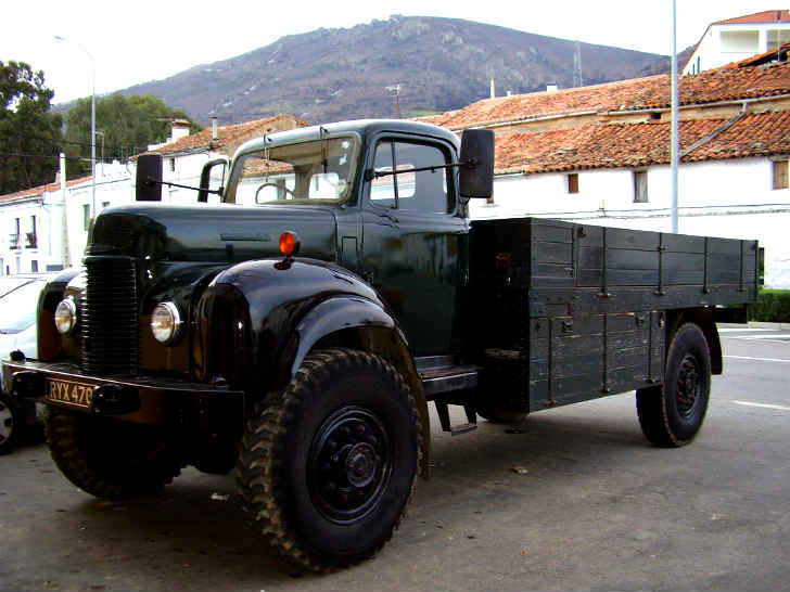 Commer Q4