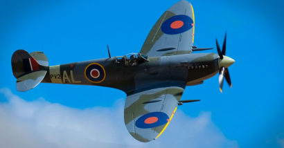 Supermarine Spitfire- Spitfire Mk IX flying past