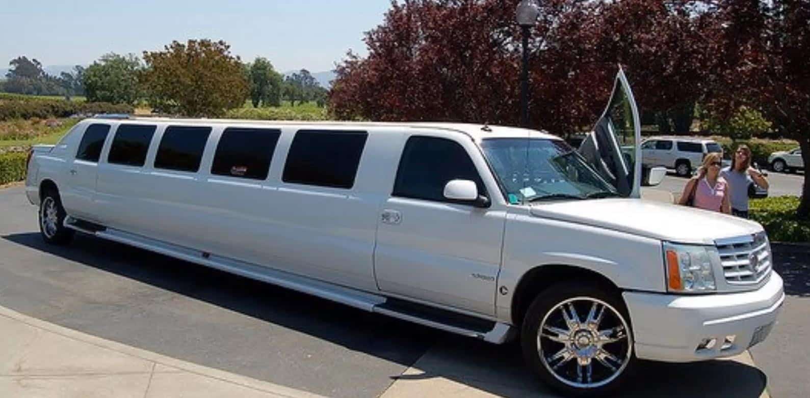 Escalade Limo(sanfrancisco-limo.com)