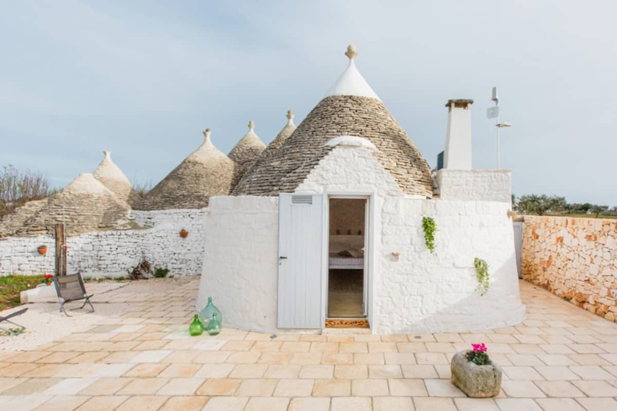 TRULLO IN LOCOROTONDO(Air BnB)